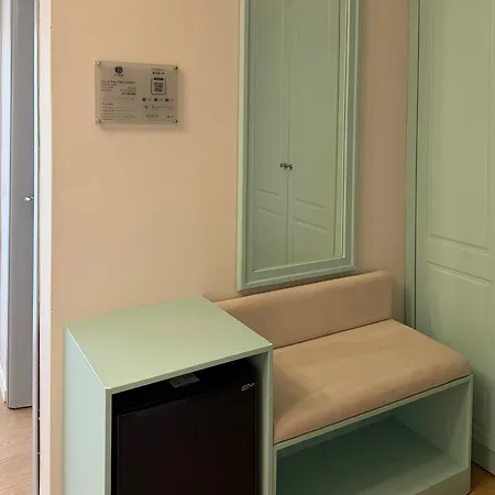 Illyrian Boutique Σαράντα