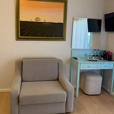 Illyrian Boutique 4* Σαράντα