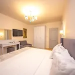 Illyrian Boutique Sarandë