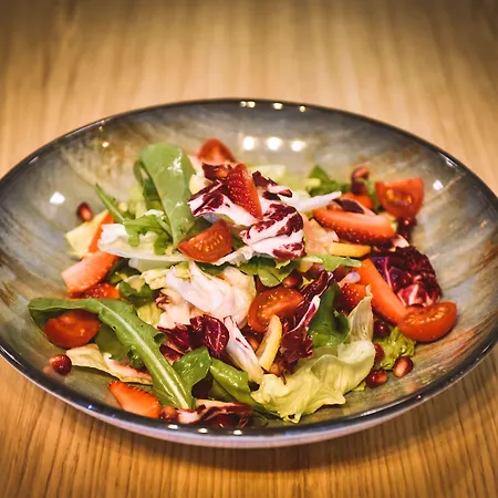 Отель Illyrian Boutique