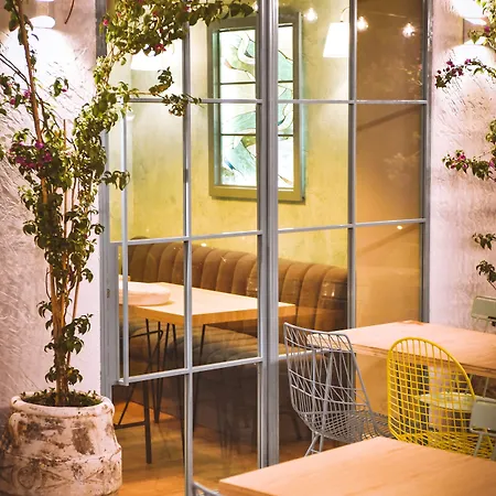 Illyrian Boutique 4* Sarandë